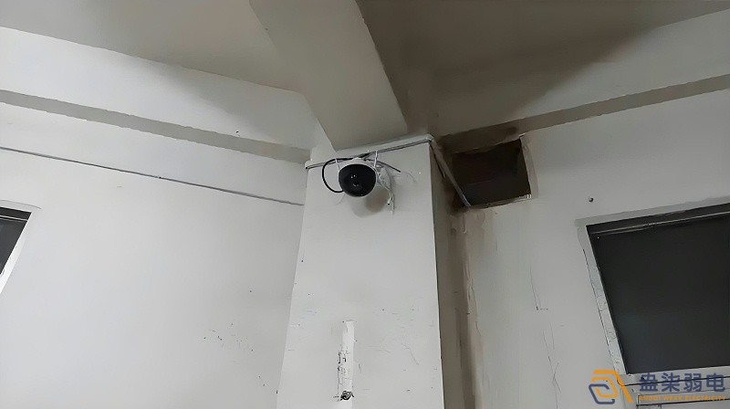 如何提高攝像頭的防塵效果？